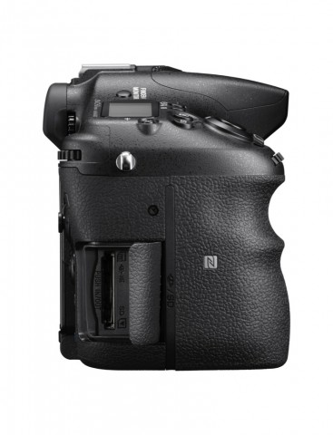 Sony A77 II (Bild: Sony)